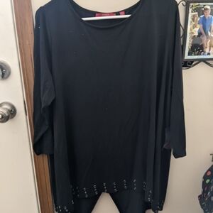 3/4" Sleeve Black Studded Scoop Neck Tunic by Cyrus in size 1X